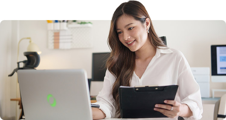 What Does an Online Business Development Manager Do Day by Day